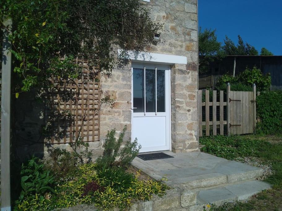 Logement Renove Proche Foret Baud Kültér fotó